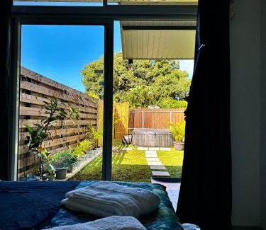 To'ahotu Bed & Breakfast | Le Refuge Tere-Rai - chambre