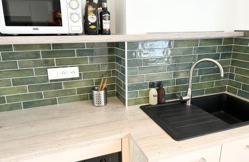 Chateauneuf Apartment | Le Relai Des Gayots