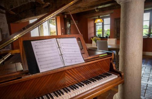 Bremondans Bed & Breakfast | Le relais des deux tours