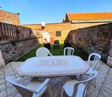 Tourcoing House | Le Repère Maison avec jardin
