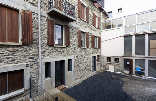 Formigueres Apartment | Le Repaire des Écureuils - Appt avec terrasse