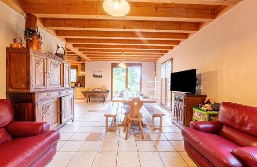 Aillon-le-Jerune Ski Chalet | Le Revers