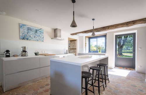 Chailly-sur-Armancon House | Le Ribouillon: Cottage for 15 people in the heart of Burgundy
