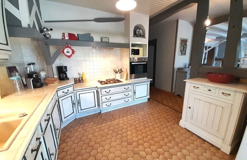 Buzancais House | Le Rio Clopet- large house-11 pers-SPA-garden
