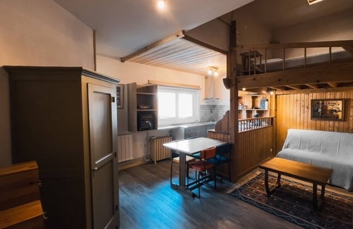Marsac-en-Livradois Apartment | Le Riolet : Appart'Hôtel