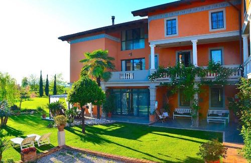 Grions del Torre Bed & Breakfast | Le Rondini