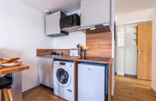 Banassac Apartment | Le Roqueprins - Netflix/Wi-Fi Fibre/Terrasse