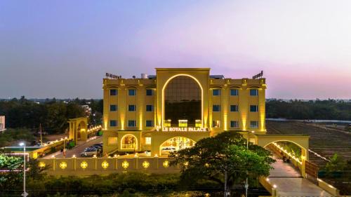 Karaikal Hotel | Le Royale Palace