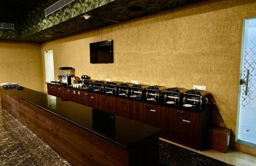Karaikal Hotel | Le Royale Palace