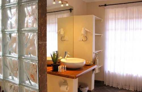 Nanyuki Bed & Breakfast | Le Rustique