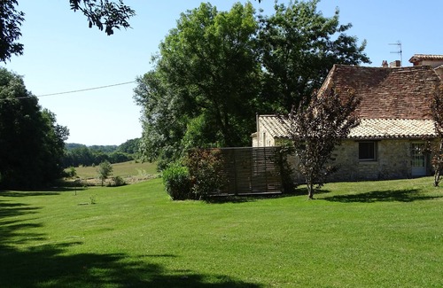 Monmarves House | Le Séchoir, Cottage of 75 m2 for 2 people with swimming pool, large park