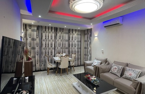 Barumbu Apartment | Le Skyline suite - R-N.M