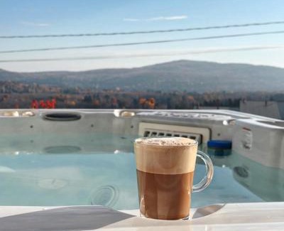 Saint-Jean-de-Matha Ski Chalet | Le sommet du golf avec SPA