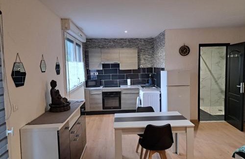 Lens Apartment | le studio d isa