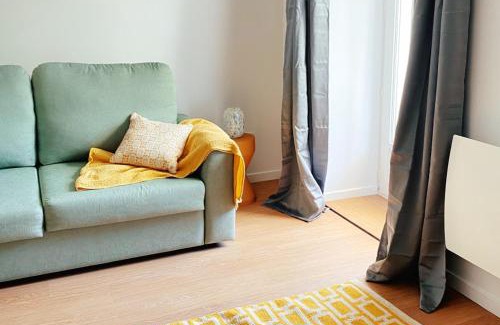 Deols Apartment | Le Studio Design ⸱ Stationnement gratuit ⸱ Fibre