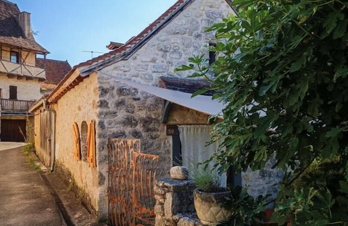 Cabrerets House | Le Trianon - CABRERETS