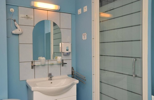Launois-sur-Vence Hotel | Le Val de Vence