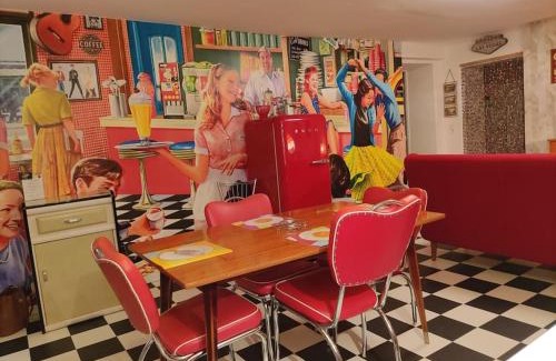 Champagnole Apartment | LE VEGAS Logis de luxe avec salle de jeux