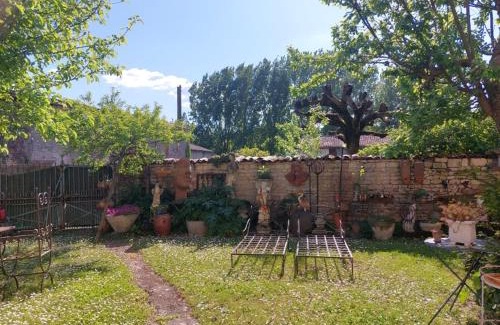Cresse Bed & Breakfast | le vieux prieure