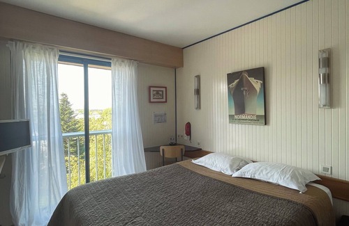 Cleunay Hotel | Le Voltaire