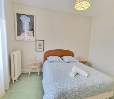 Vallieres Apartment | Le Voltaire #Parking#Terrasse#Hypercentre