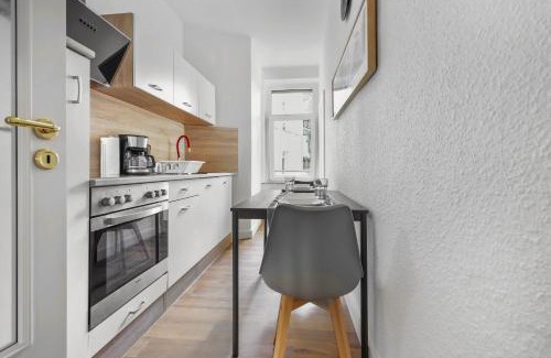 Eutritzsch Apartment | Lea Apartments 4 Räume 2 Duschen 2 Küchen