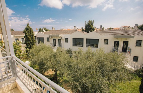 Nea Fokaia Villa | Leave Behind Every Concern and Come Relax in a Stylish, Newly Built Maisonette!