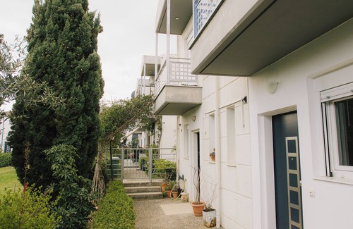 Nea Fokaia Villa | Leave Behind Every Concern and Come Relax in a Stylish, Newly Built Maisonette!