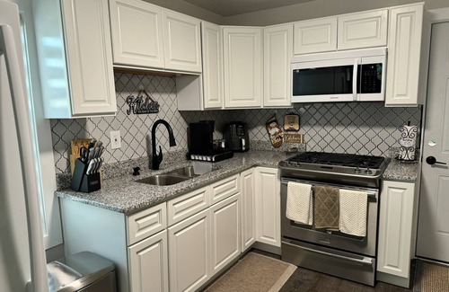 Wilkes-Barre Apartment | Leave Worries Behind