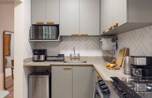 Leblon House | Leblon – Ataulfo | 3 Beds, 5min from the Beach