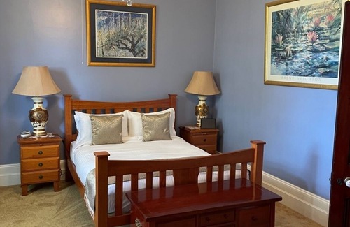 Leconfield Bed & Breakfast | Leconfield House, heritage accommodation, Pokolbin Hunter Valley, 150yrs in 2022
