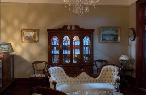 Leconfield Bed & Breakfast | Leconfield House, luxury in the Hunter, Pokolbin, 150yrs in 2022