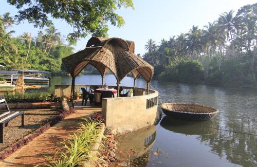Poovar Hotel | Leela Backwater Inn
