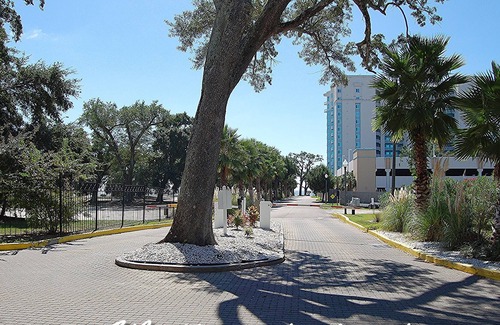Gulfport Condo | Legacy 1503 2 Bedroom Condo by Redawning