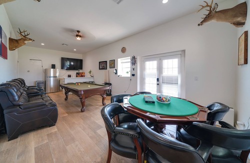 Yancey House | Legacy Ranch Escape: Game Room & Lake Access