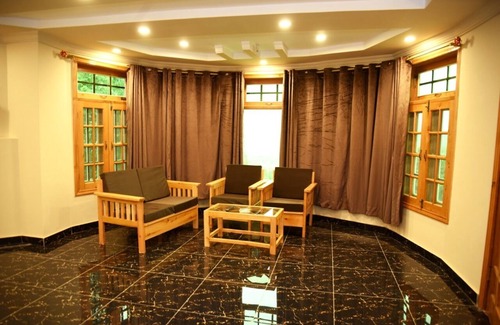 Chitral Hotel | Legend Hotel Chitral