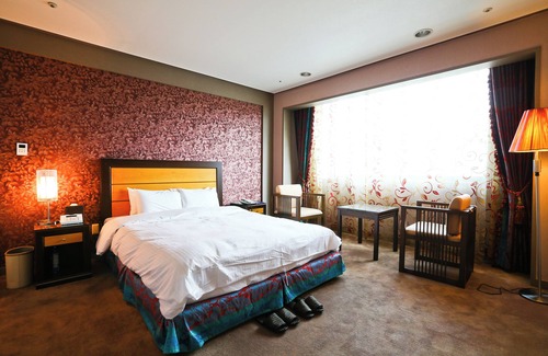 Bongmyeong-dong Hotel | Legend Hotel