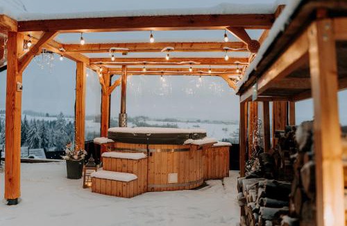 Bukowina Tatrzanska Ski Chalet | Legenda Lasu - drewniany domek w górach z jacuzzi, przy stoku narciarskim Kotelnica, Białka Tatrzańska, w pobliżu Term Bania