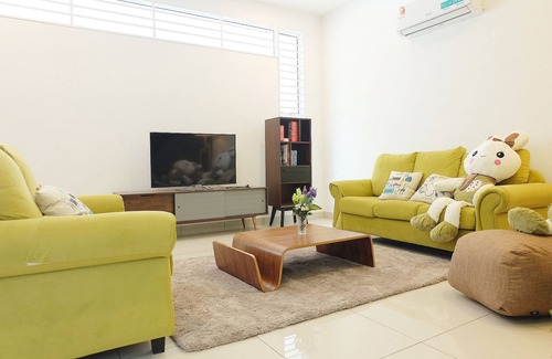 Johor Bahru House | Legoland & Bukit Indah - 10 mins (up to 22 pax)