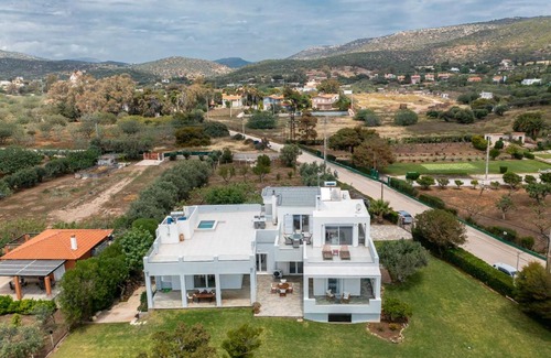 Legrena House | Legrena Beach House