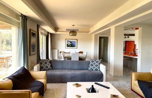 Lavreotiki Villa | Legrena Beach Villa