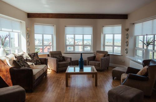 Lahinch House | Lehinch Lodge