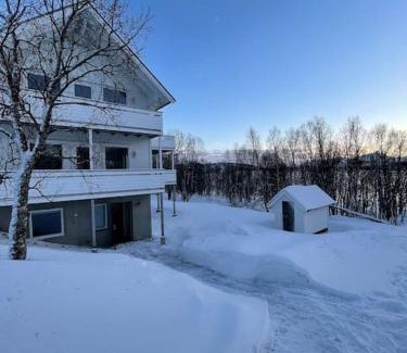 Tromso Apartment | Leilighet med utsikt!