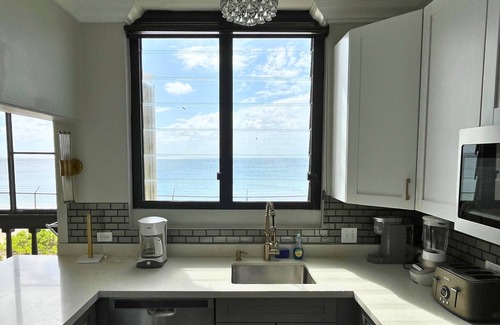 Frederiksted Southeast Condo | Leisure Daze by the Sea