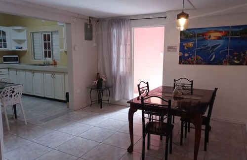 Tower Isle Apartment | Leisure Duplex At Csompo Silver Manor
