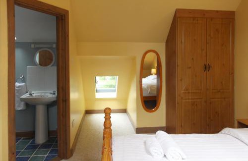 Carrick-on-Shannon House | Leitrim Quay - Riverside Cottage 1