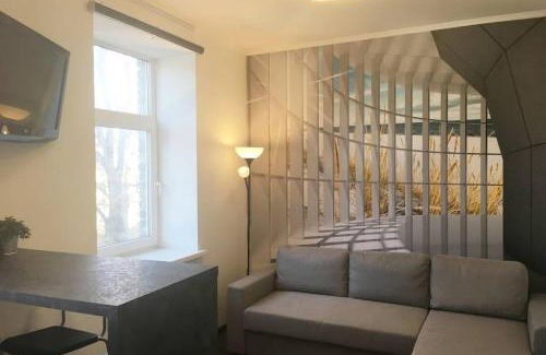 Brasa Apartment | Lejas 5a Self check in out 4 can stay Free parking