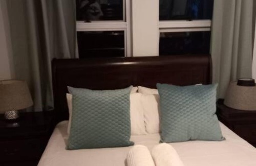 Faerie Glen Apartment | Lelapa La Baphogole, self Catering 3 bedroom home