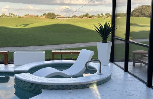 Falcons Glen House | Lely Resort - Cozy Coastal Cottage 3 BR/2BA Pool Home - on Flamingo Golf Course