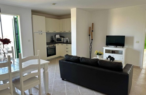 Santa Maria Apartment | Leme Bedje Sea View - Pool & Wifi
